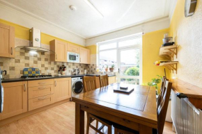 GuestReady - Enchanting life in Gorse Hill